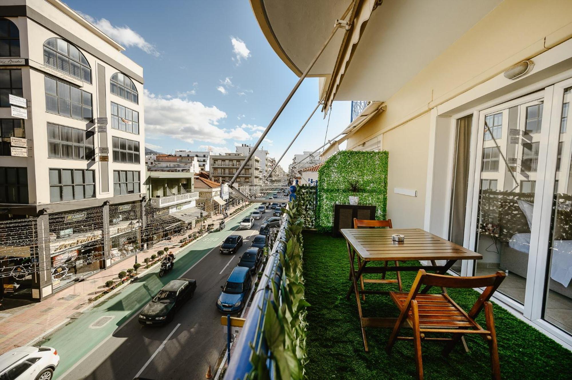 Central Apartments Volos Exterior photo